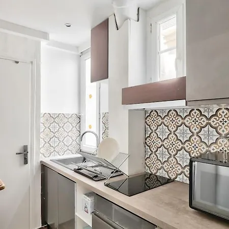 Apartment Stunning 1br Flat Near Montmartre Paris
