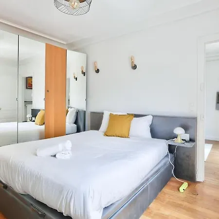 Stunning 1br Flat Near Montmartre Apartment Paris